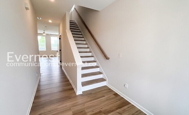 Building Photo - 7726 Mistflower Cir