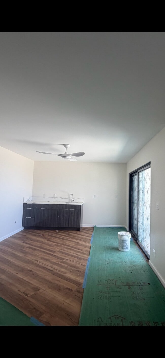Building Photo - 2151 Okoa St