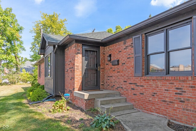 Foto del edificio - 110 1st St SE