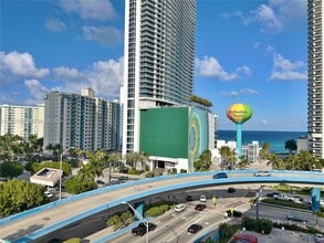 Building Photo - 1801 S Ocean Dr