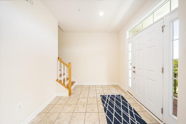Foto del edificio - 9128 Kenway Ln