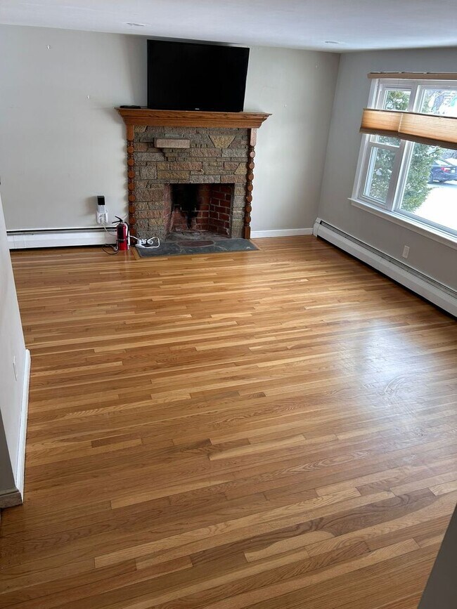 Foto del edificio - House for Rent in Stoneham!