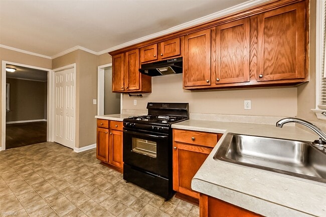 Building Photo - 3811 Turner Heights Dr