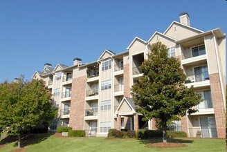 Building Photo - Magnolia Vinings