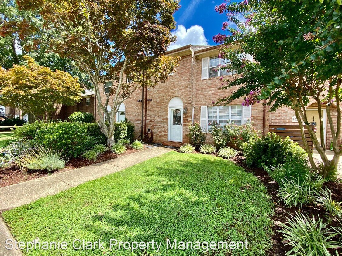 Primary Photo - 3 br, 2.5 bath House - 934 Ewell Road