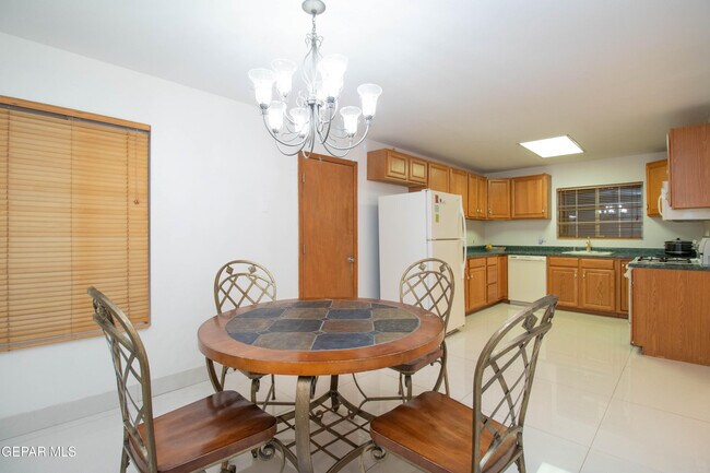 Foto del edificio - 637 Westview Ave