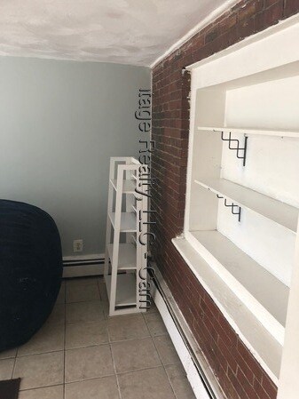 Foto del edificio - 84 Thorndike St