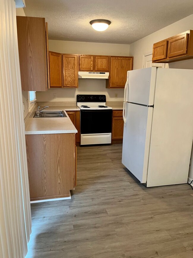 Foto del edificio - 3 Bedroom Townhouse in King George