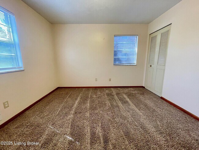 Foto del edificio - 10410 Torrington Rd