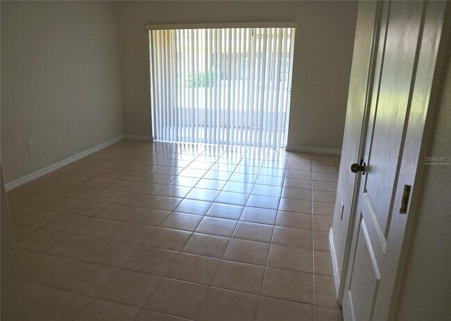 Building Photo - 117 Weymouth Dr