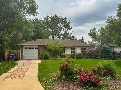 Gorgeous 3-Bedroom Home in Denver with High Curbside Appeal - AVAILABLE JUNE 1st!! - Gorgeous 3-Bedroom Home in Denver with High Curbside Appeal - AVAILABLE JUNE 1st!!