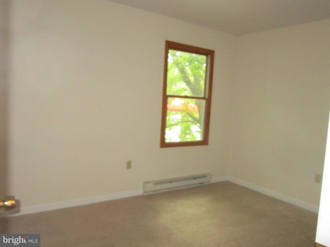 Building Photo - 8348 Martinsburg Pike