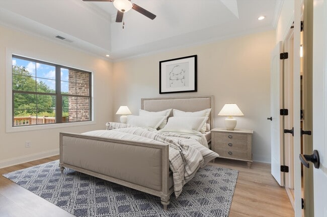 Building Photo - 456 W Foxrun