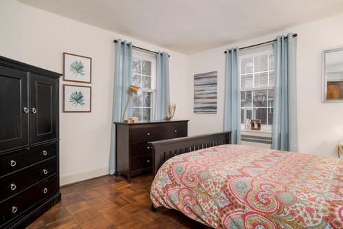 Foto del edificio - Delaware Park Apartments