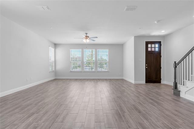 Foto del edificio - 6813 St Andrews Dr