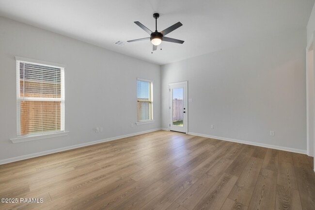 Building Photo - 225 Wakely Ct