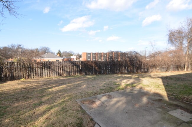 Building Photo - 7841 Matson Ct