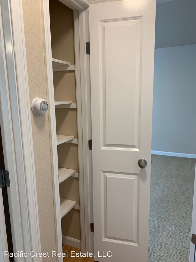 Foto del edificio - 4040 7th Ave NE