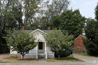 Building Photo - 1206 Garrison Ave