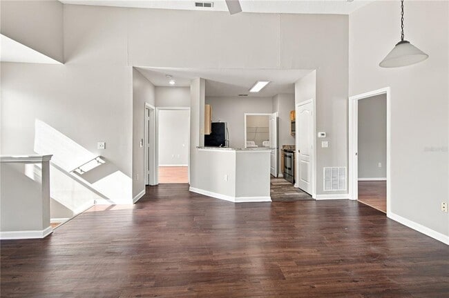 Building Photo - 10467 Villa View Cir