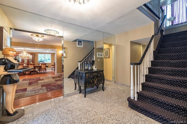 Foto del edificio - 229 Willard Dr