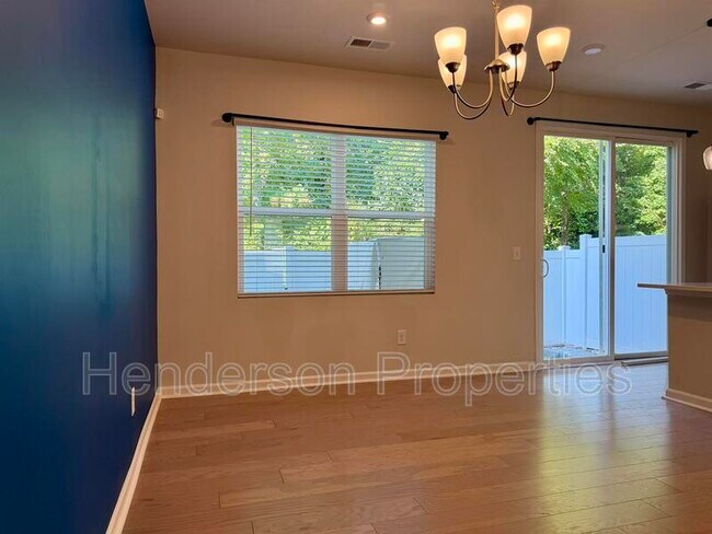 Building Photo - 5308 Somerset Hill Ln