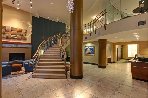 Building Photo - The Cristalla - 2 bedrooms + den