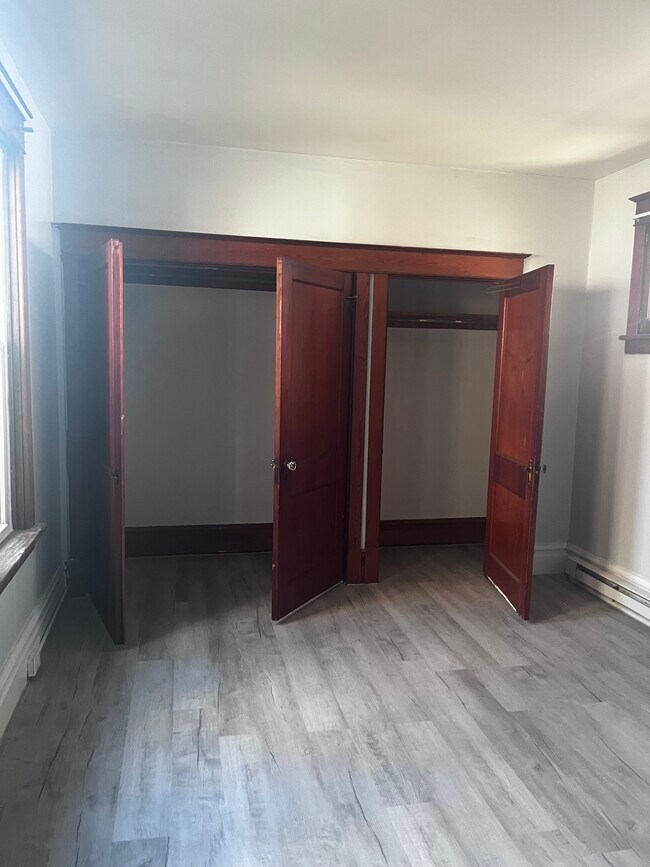 Foto del edificio - 1811 Mulberry St