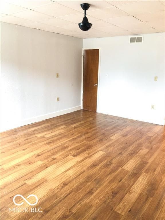 Foto del edificio - 106 S Market St