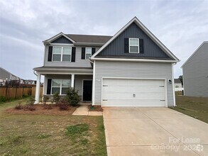 Building Photo - 6015 Ahoskie Dr