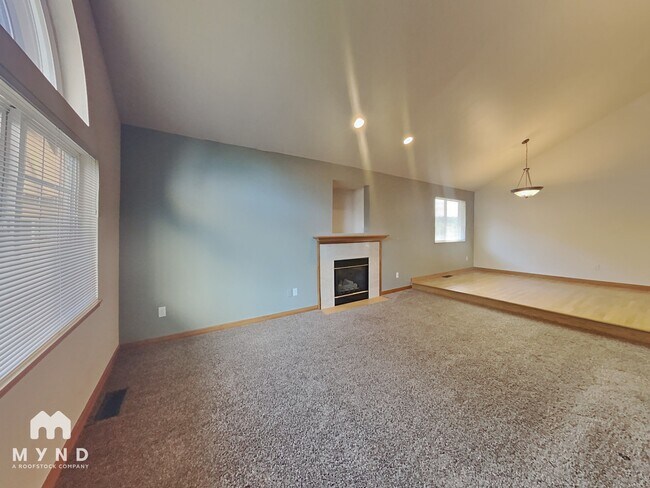 Foto del edificio - 20308 63rd Ave NE