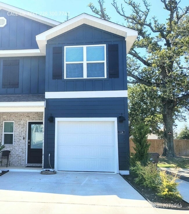 Building Photo - 114 Debuys Rd