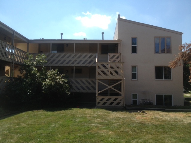 Building Photo - 2500 S 10th St