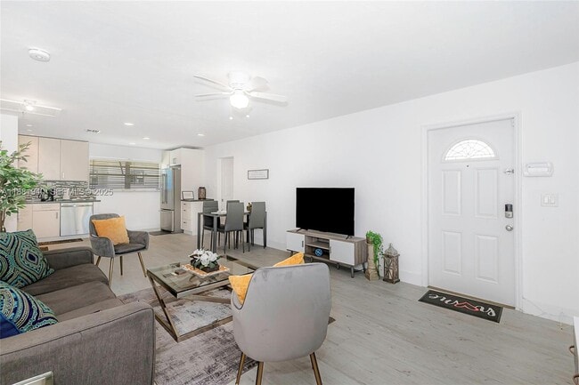 Building Photo - 201 Columbus Pkwy