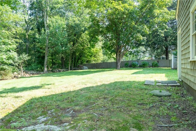 Foto del edificio - 48 Pleasant St