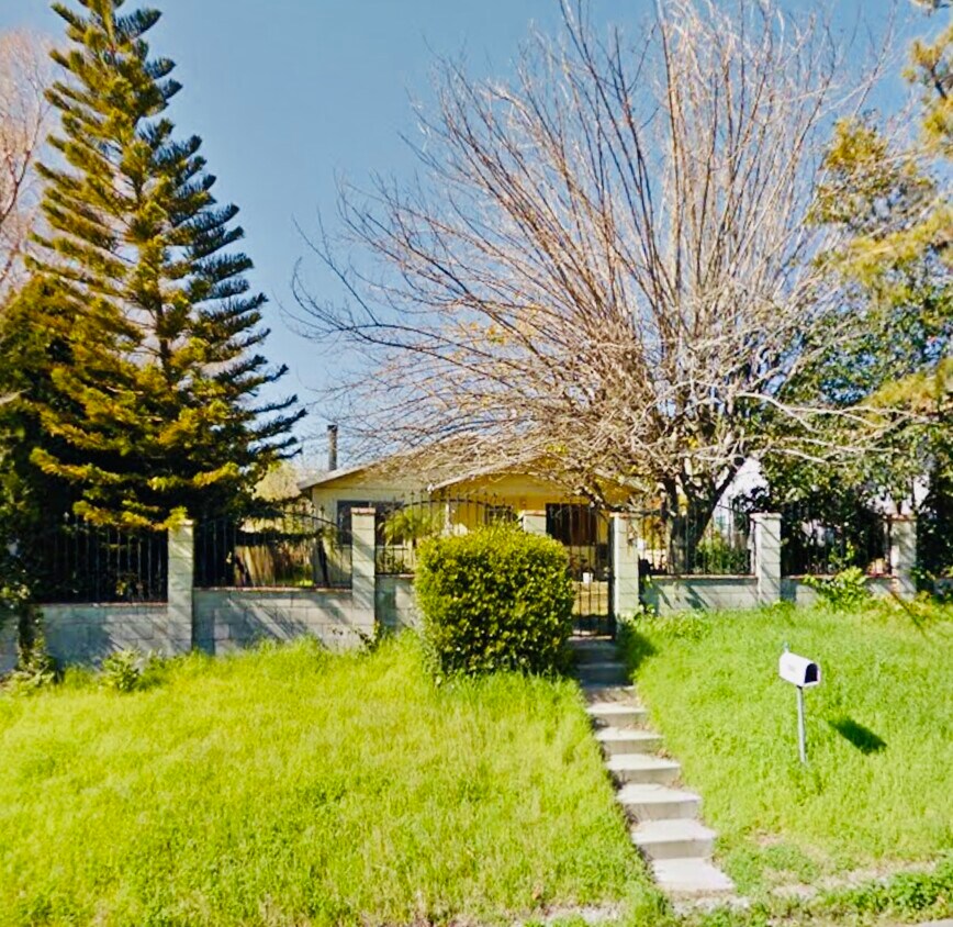 13243 Sayre St, Sylmar, CA 91342 House Rental in Sylmar, CA