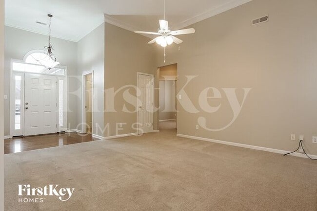 Building Photo - 465 Bentmoor Way