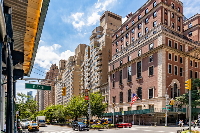 40 Park Avenue New York Ny 40 Park Avenue - 40 Park Ave New York, NY 10016 | Apartments.com