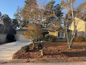 Building Photo - 170 Boxwood Rd