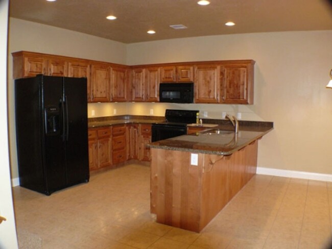 Foto del edificio - Beautiful 3 bedroom In Washington Utah