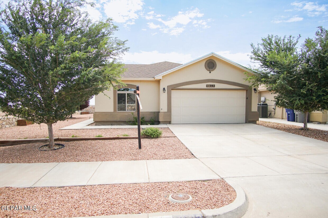 11392 Blue Barrel St, El Paso, TX 79934 House Rental in El Paso, TX