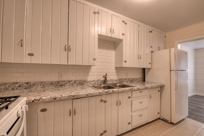 Foto del edificio - 620 NW 27th St