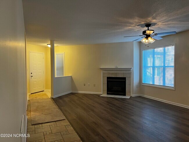 Building Photo - 1141 Turtle Creek Rd