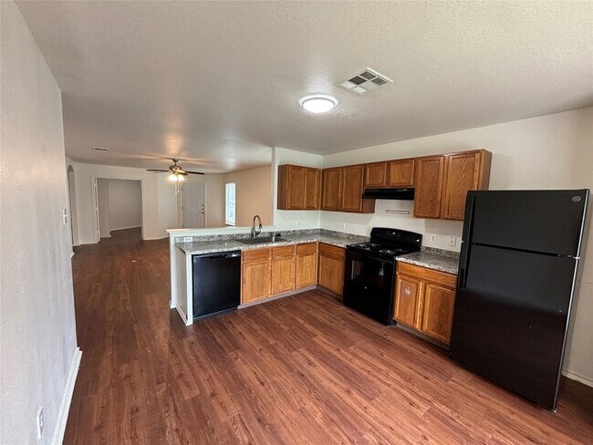 Building Photo - 2902 Caleb Dr