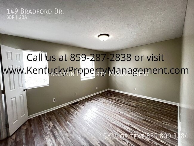 Foto del edificio - 149 Bradford Dr