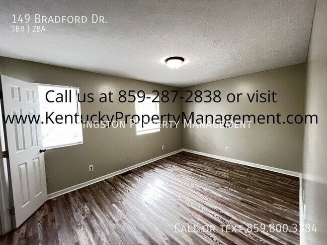 Building Photo - New 3 bedroom Townhouse - Move in Special ...