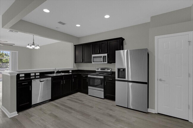 Foto del edificio - 4500 SW 52nd Cir