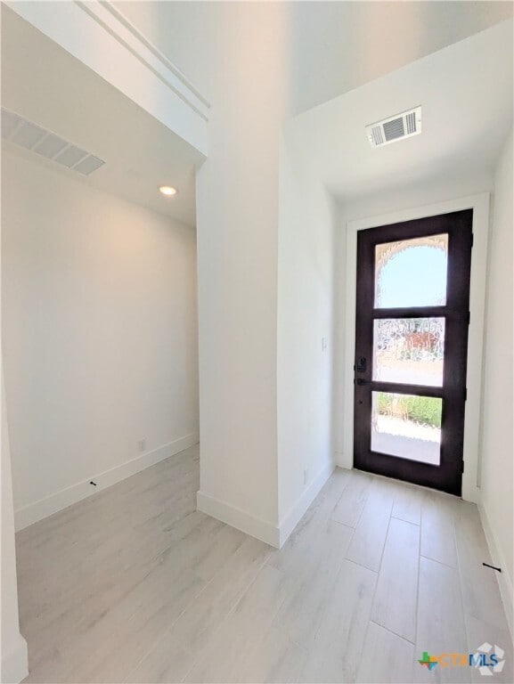 Building Photo - 977 Easy Gruene