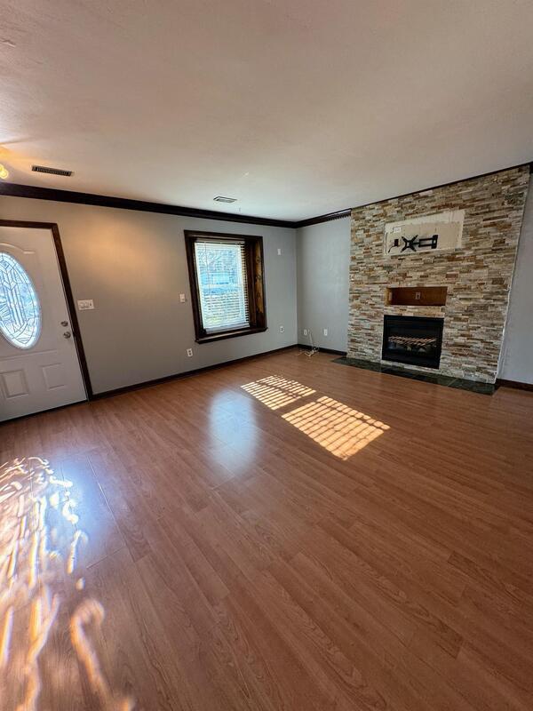 Building Photo - 1216 Cedar Mill Square