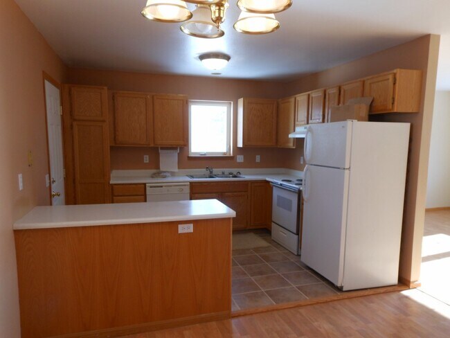 Building Photo - 5 Sonora Ct